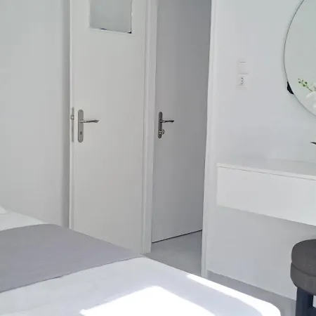 Apartment διαμέρισμα με θέα θάλασσα 5