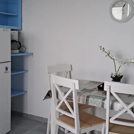 διαμέρισμα με θέα θάλασσα 5 Piso Livadi
